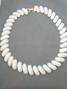 Napier Women’s Necklace Gold Tone Metal White Enamel Chunky 16” Signed